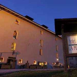 Dimora Storica La Mirandola 3* Passo del Tonale