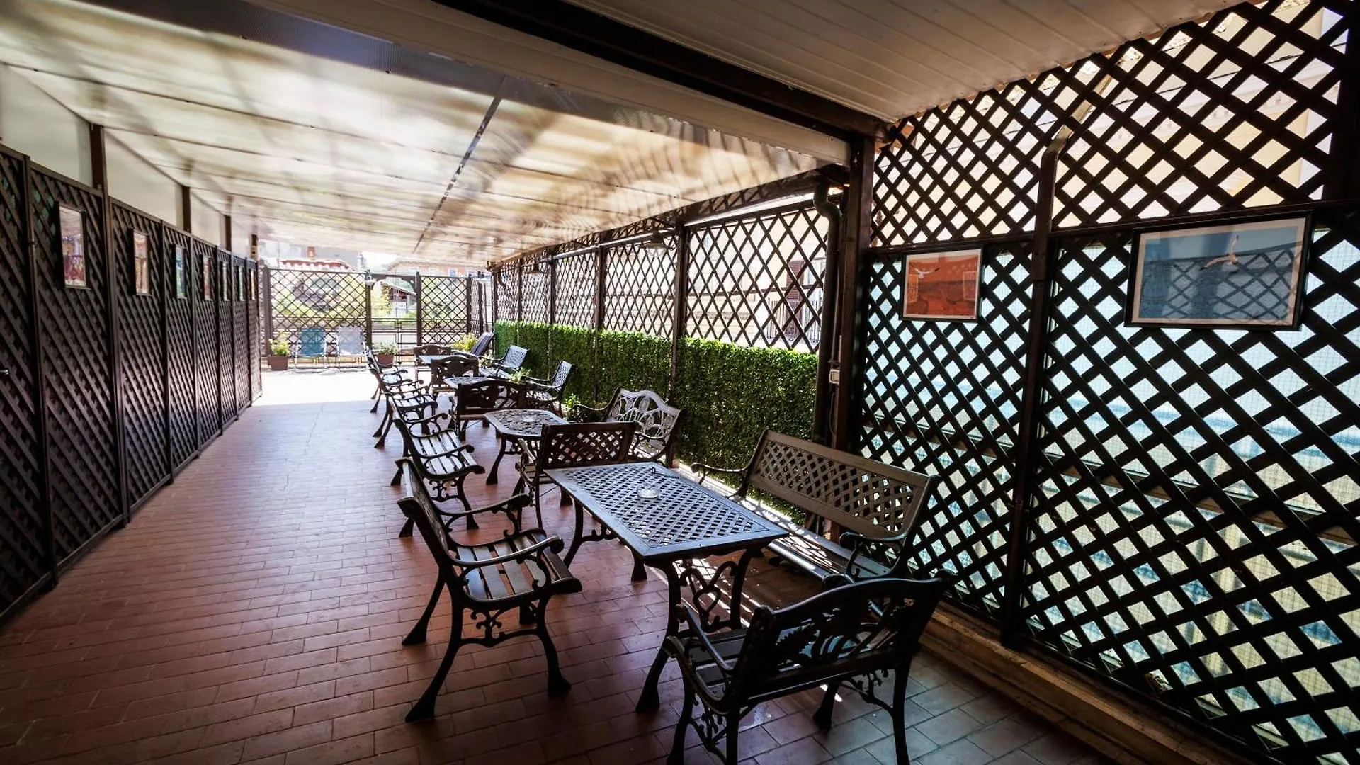 רומא Hotel Adriatic 2*,  איטליה