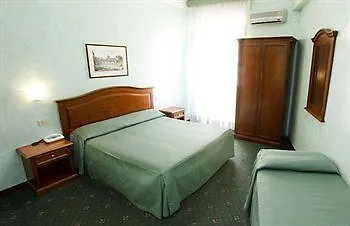 רומא Hotel Adriatic