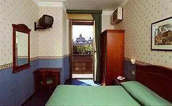 רומא Hotel Adriatic