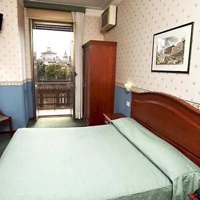 רומא Hotel Adriatic